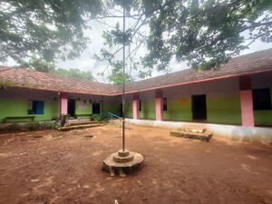 21239 ALPS Pazhambalacode building.jpg