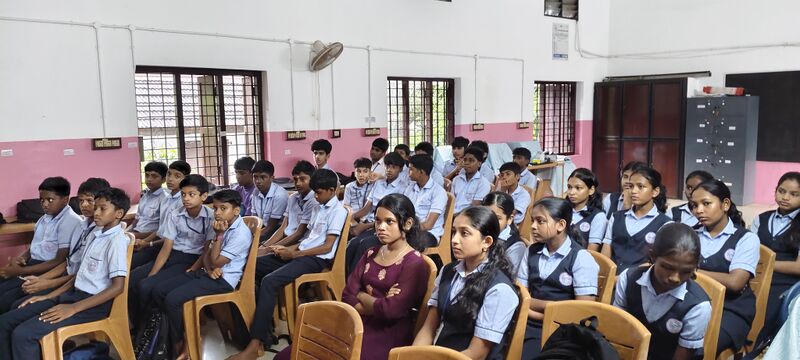 പ്രമാണം:23009 lk camp8.jpg