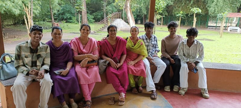 പ്രമാണം:34046 to4.jpg