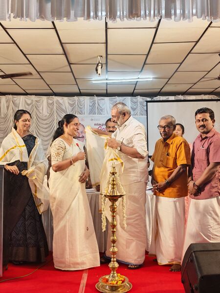 പ്രമാണം:45027 praveshanotsavam26 4.JPG