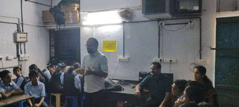 പ്രമാണം:47037 Ayurveda Class.jpg