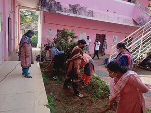 CAMPUS CLEANING 04.jpg