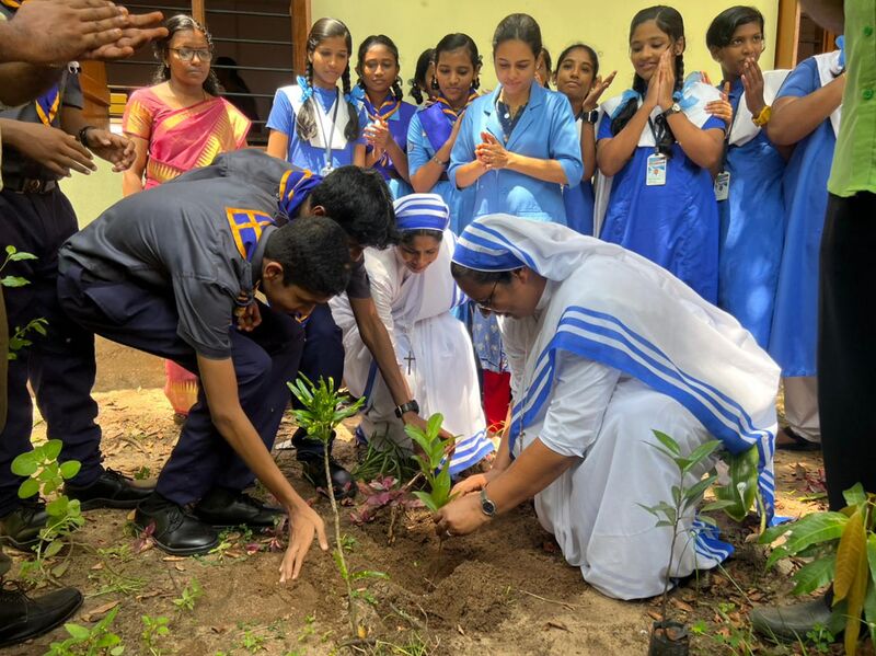 പ്രമാണം:Eng club 35052 20234.jpeg