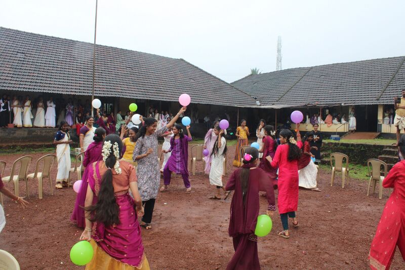 പ്രമാണം:11051 ONAMCELEBRATION20255.jpg