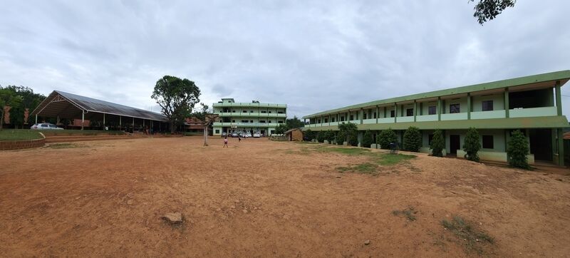 പ്രമാണം:15011school12.jpg