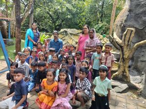 21508-Kaviyum Kuttyolum.jpg