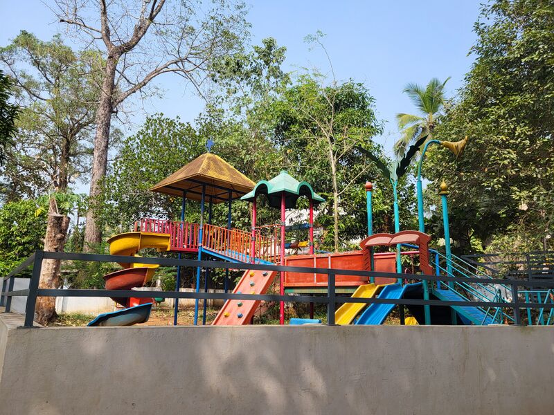പ്രമാണം:23353children's park.jpg
