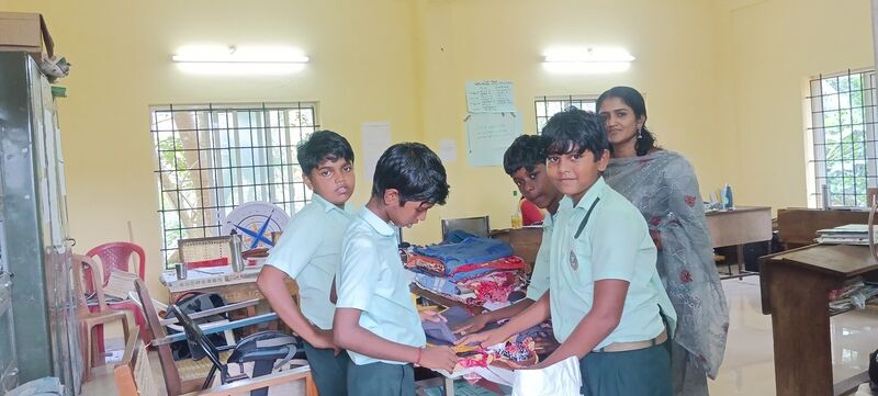 പ്രമാണം:34013seed cloth 24d.jpg