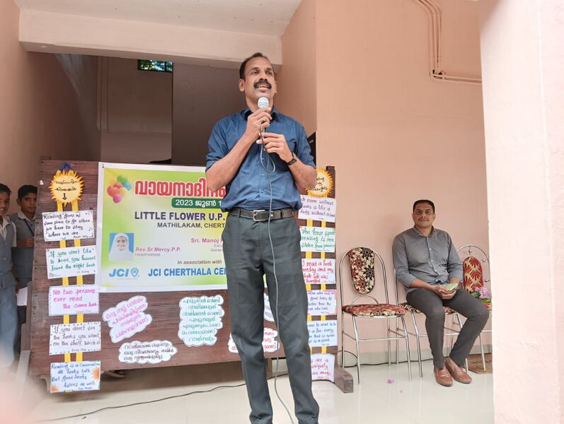 പ്രമാണം:34250-june 19 day awareness class.jpg