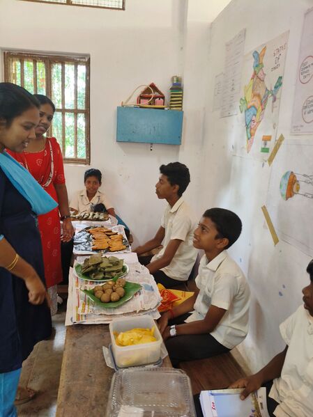 പ്രമാണം:44018 food3 24.jpg