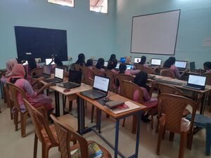 44049- hitech-lab-facilities.jpg