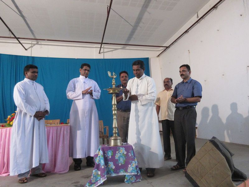 പ്രമാണം:5PTA 2018-19.JPG