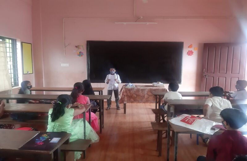 പ്രമാണം:BS21 KGD 12024 1.jpg