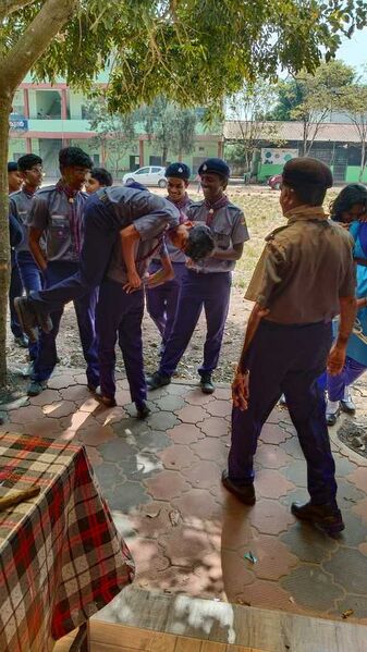 പ്രമാണം:15051 games.jpg