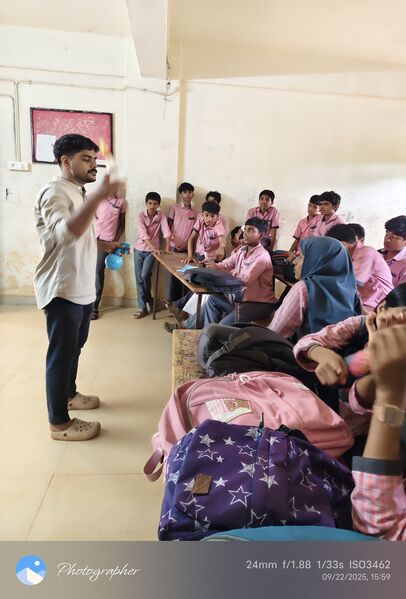 പ്രമാണം:18010 Science Exhibition 1.jpg