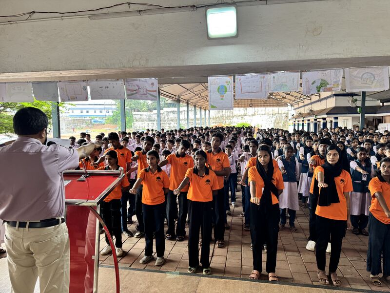 പ്രമാണം:25042 fd-1.jpg