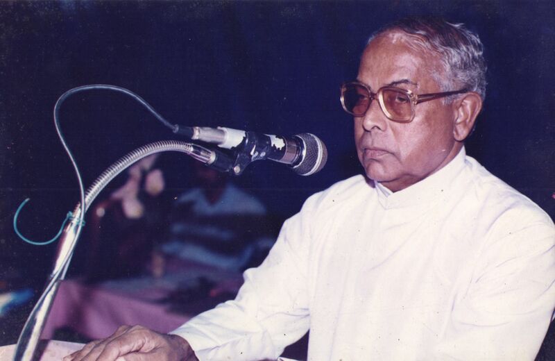 പ്രമാണം:29359 album srdancy20.jpg