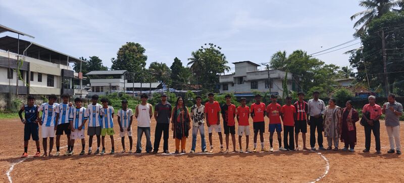 പ്രമാണം:41065-KLM-GOAL2026-TEAM 01.jpg