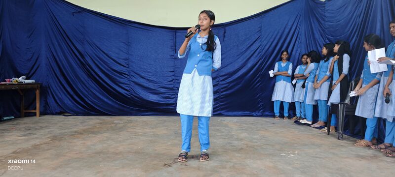 പ്രമാണം:42027 moonday2025 2.jpeg