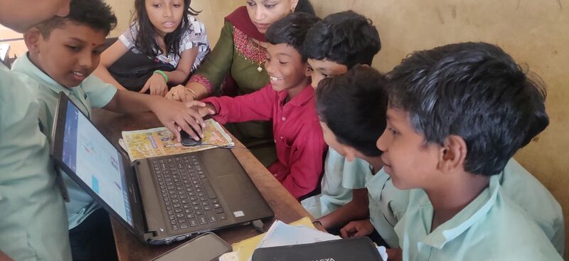 പ്രമാണം:42651Engish club1.jpg