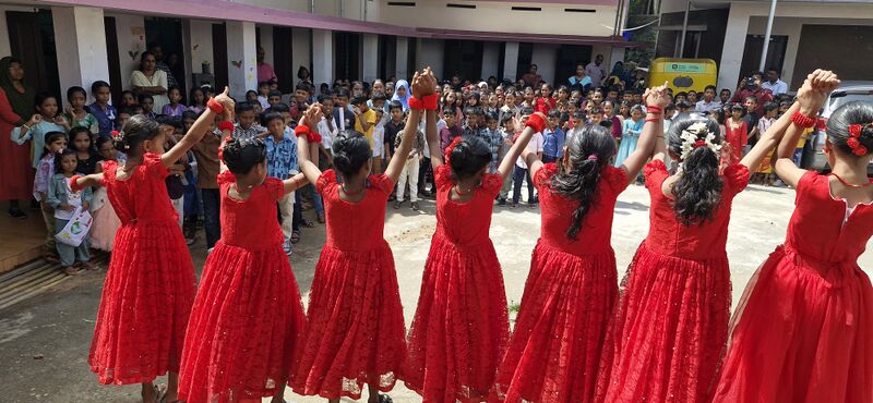 പ്രമാണം:44223 25 paristhidi program.jpg