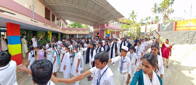 പ്രമാണം:44223 kushtta 2.jpg