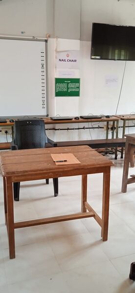 പ്രമാണം:Stream class room.jpg