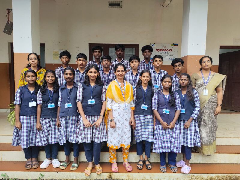 പ്രമാണം:12049-LK2023-26GROUP PHOTO.jpg