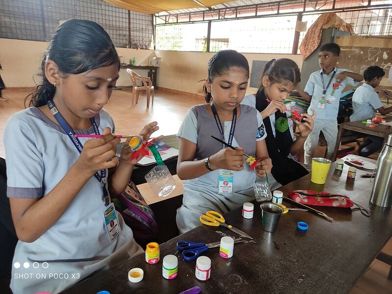 പ്രമാണം:19856 Sargalayam 1.jpg