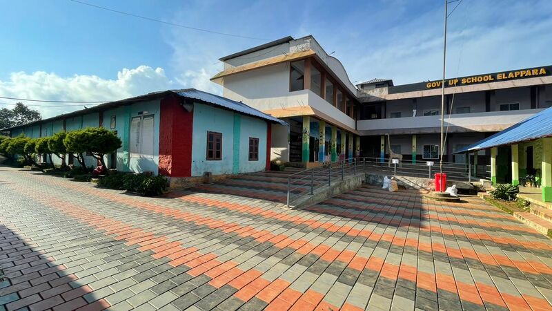 പ്രമാണം:30444 SCHOOL BUILDING.jpg