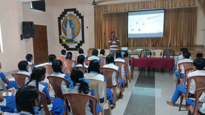 പ്രമാണം:35052 FFexpertclass 2526 2.jpg