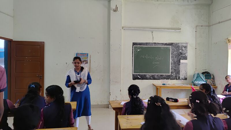 പ്രമാണം:42085 basheer 1.jpg