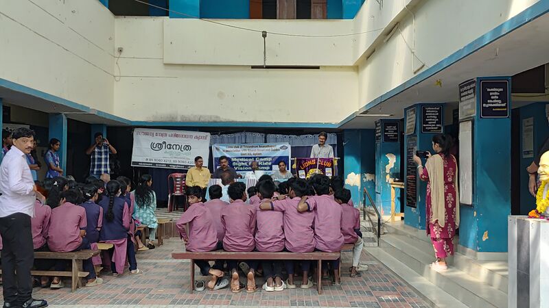 പ്രമാണം:42085 medical camp 3.jpg