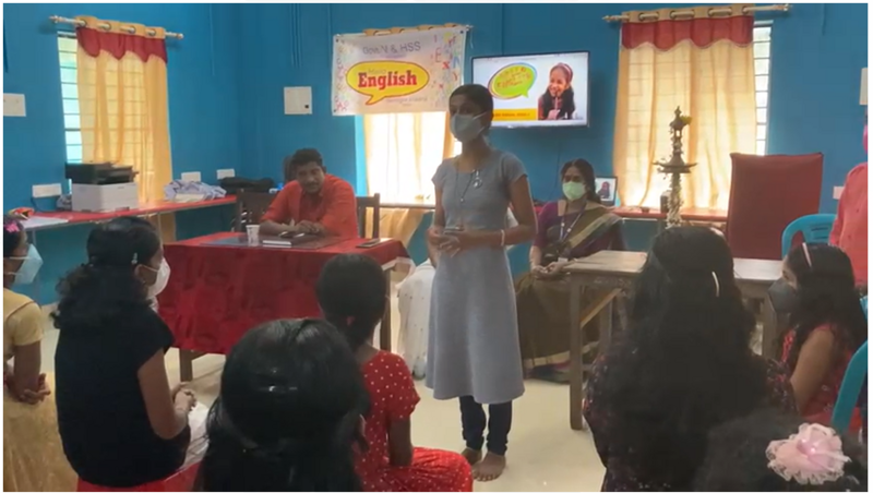 പ്രമാണം:43003 hello english.png