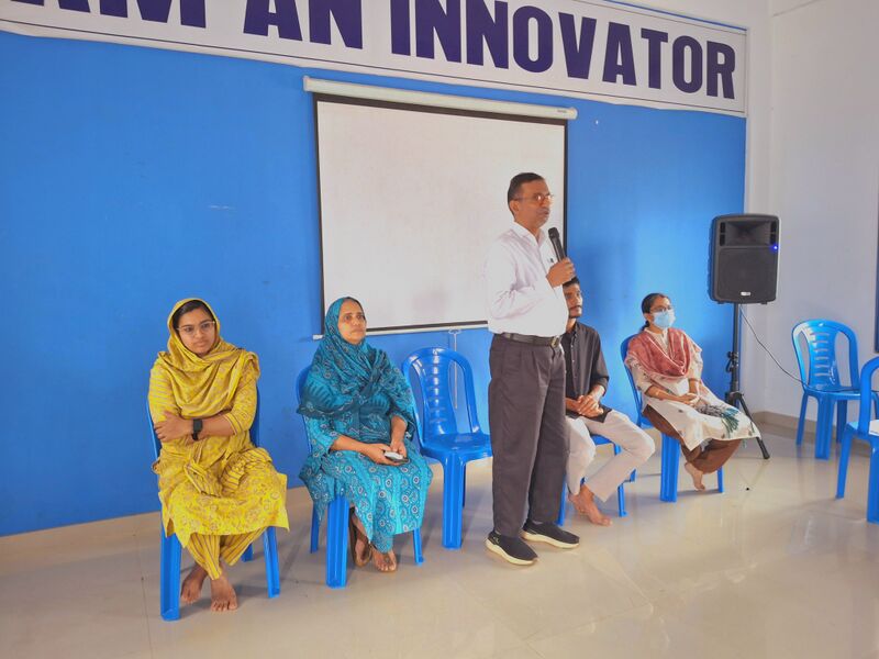 പ്രമാണം:47064 atl mega fest4.jpg