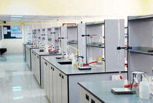 Plustwochemistry lab.jpg