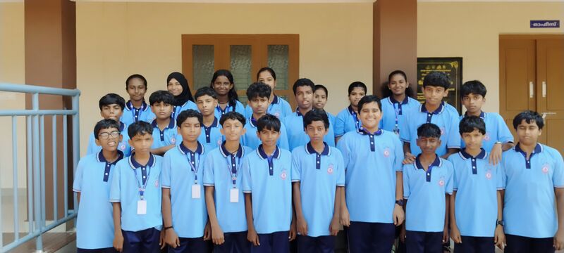 പ്രമാണം:12043 lk2025.jpg