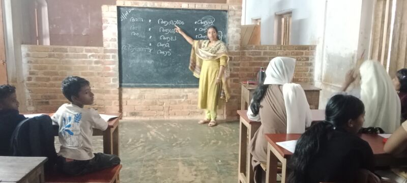 പ്രമാണം:15253 sameeksha class.jpg