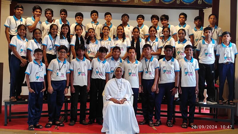 പ്രമാണം:26067.Batch 2023-26.jpg