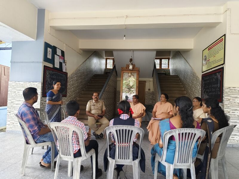 പ്രമാണം:26342 suraksha1.jpg