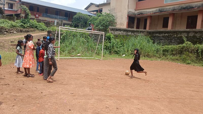 പ്രമാണം:38027 PTA GOAL2026 Best kick.4jpeg.jpg