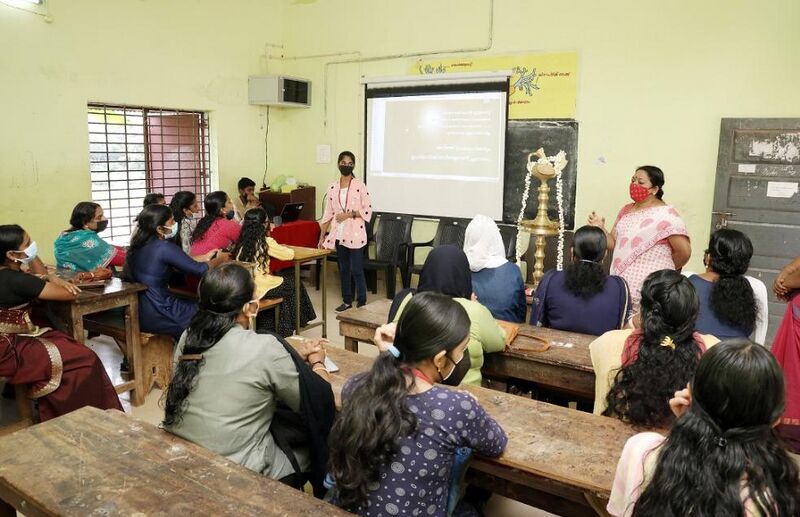 പ്രമാണം:40027-KLM-LKCS22-2 - Ghss Yeroor.jpg