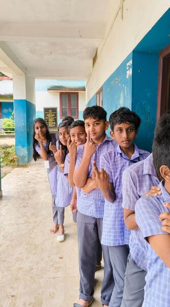 പ്രമാണം:42061 620.jpeg