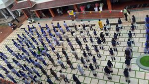 BS21 KNR 13079 2.jpg