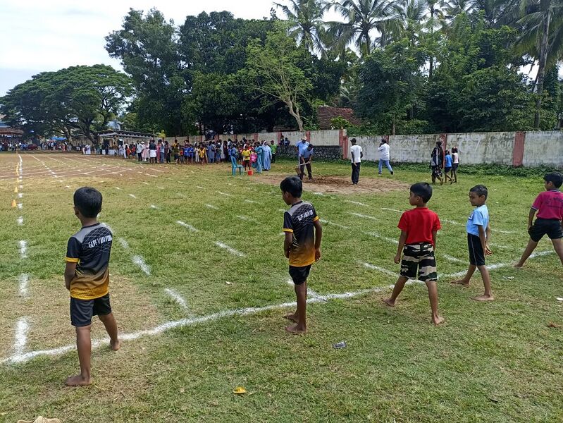 പ്രമാണം:24613 GLPS Varavoor.jpeg