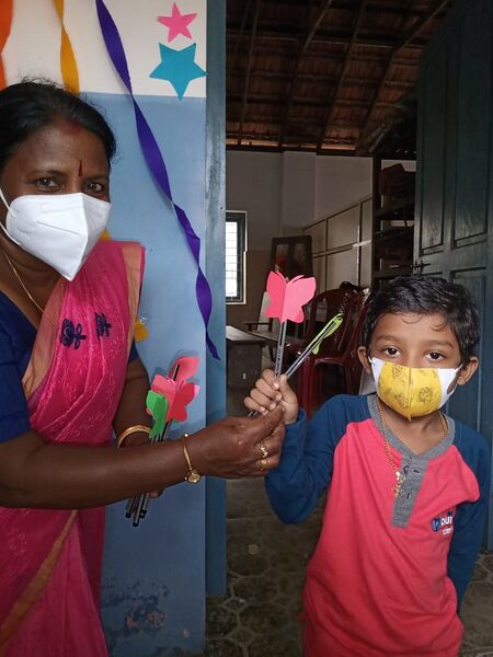 പ്രമാണം:25059 ekm primary.jpg