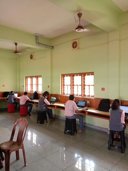 പ്രമാണം:28027 Aptitude test 27 batch.jpg