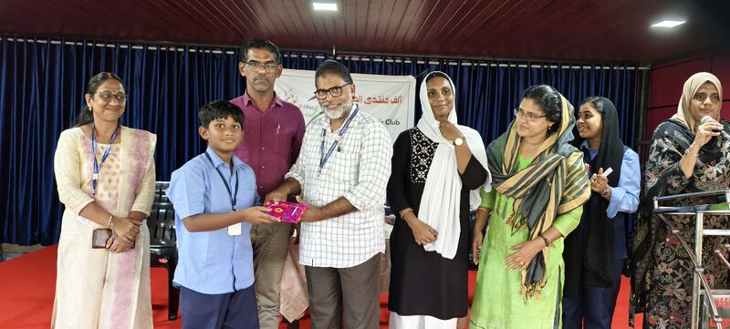 പ്രമാണം:28034 arabic club pravarthanangal3.jpg