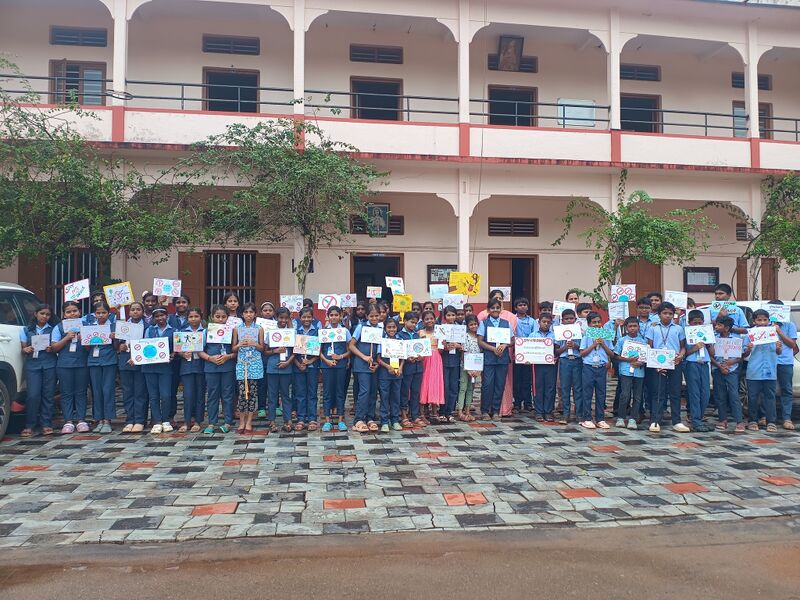 പ്രമാണം:28037-June26-Antidrug Day6.jpg