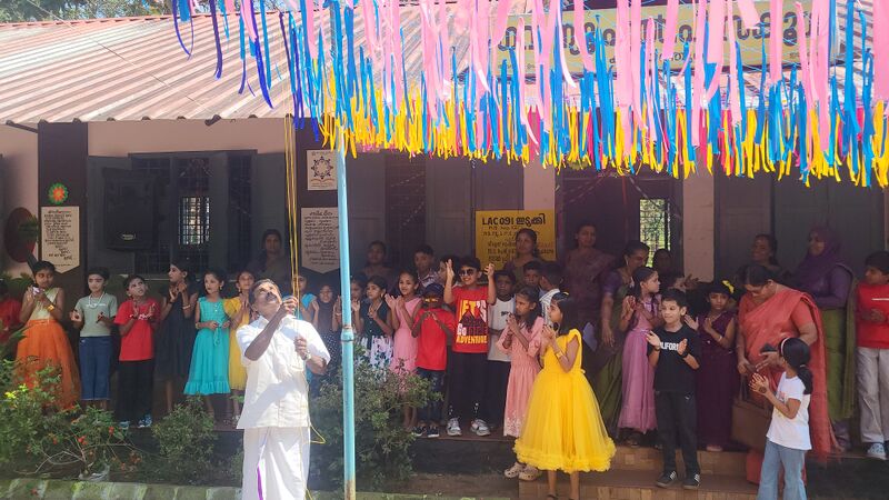 പ്രമാണം:29228 vavav.jpg